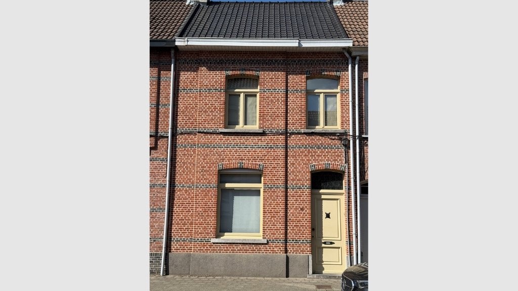 Rijhuis met aangename stadstuin in Hamme, 277 kWh/m²/jaar, 9220 Hamme, Provincie Oost-Vlaanderen, Tot 200 m²