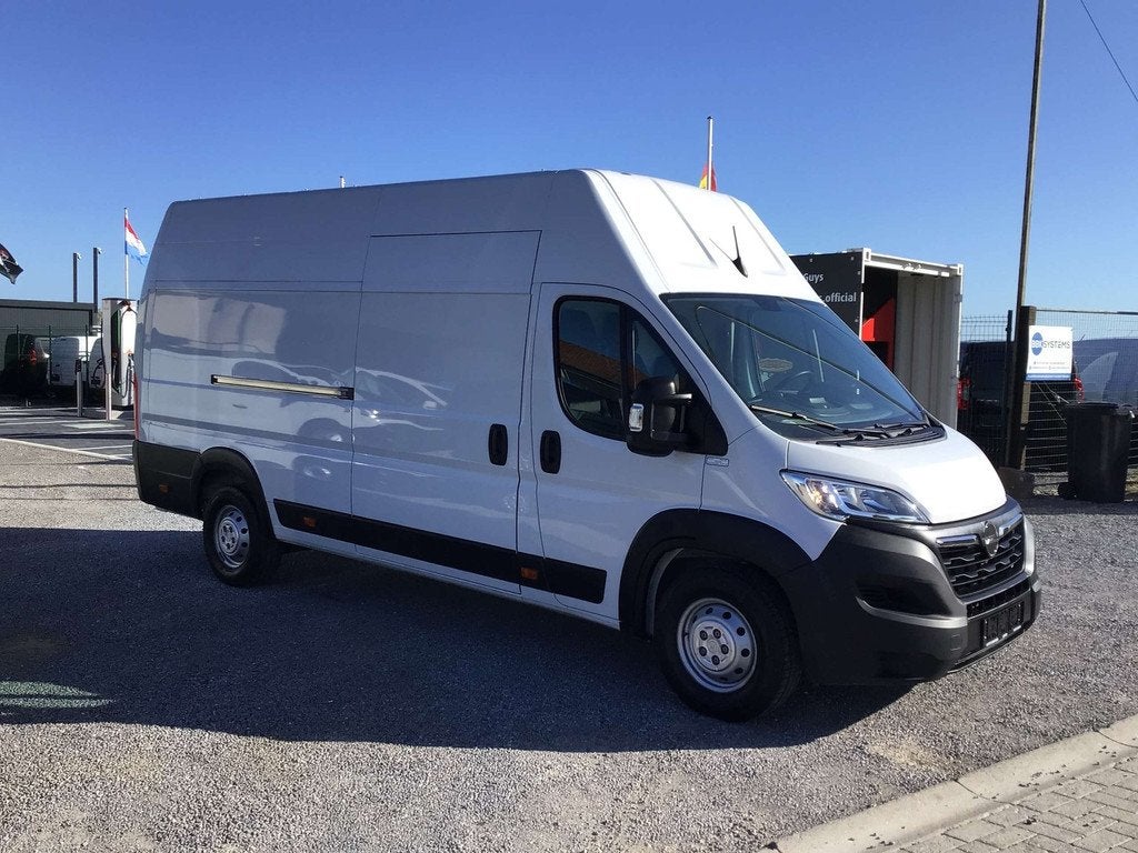 Opel Movano l4h3 140pk 2024 49000km 21950e ex, Stof, Gebruikt, Wit, Bedrijf