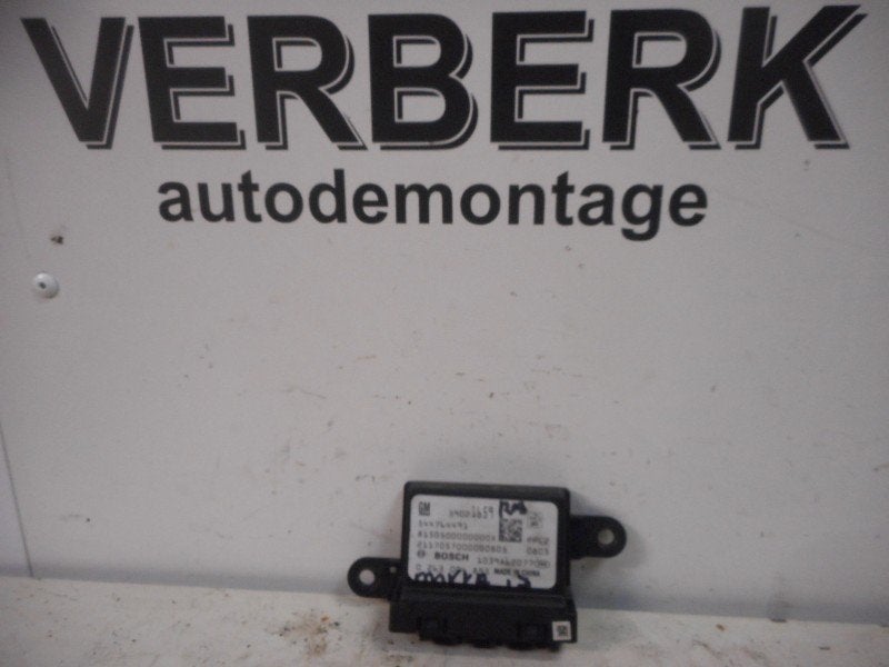 ORDINATEUR AIDE AU STATIONNEMENT Opel Mokka / Mokka X, Robert Bosch AG, Opel, Utilisé, Robert-Bosch-Allee 1
74232  Abstatt, DE
