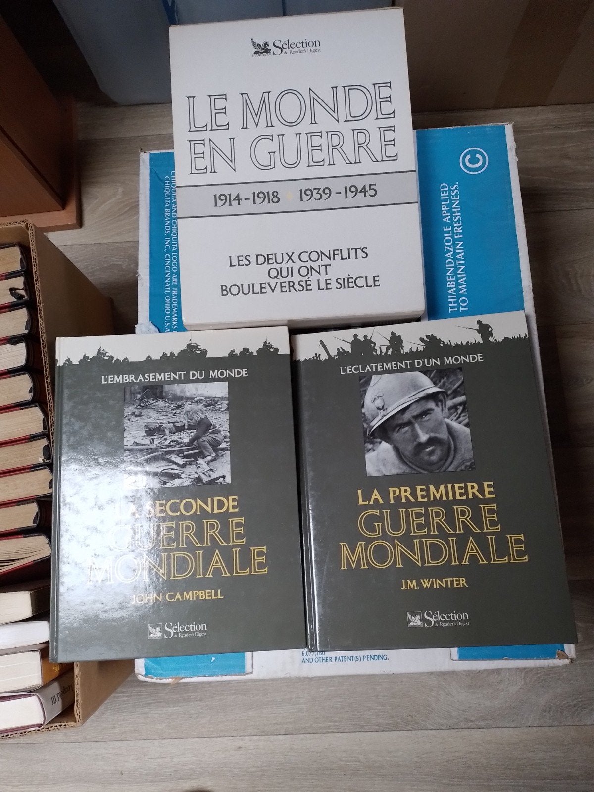 A vendre  2 caisses à bananes  de livres de guerres, Livres, Enlèvement, Deuxième Guerre mondiale, Comme neuf, Général