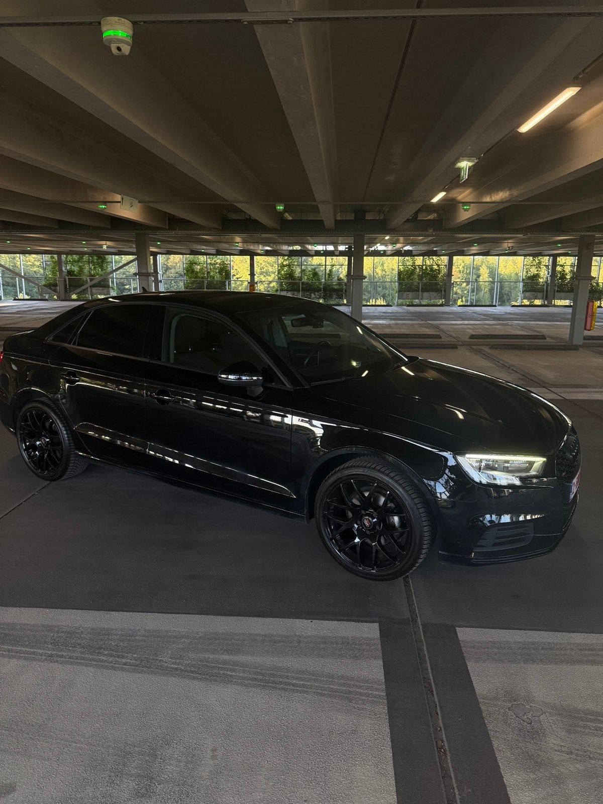 Audi A3 S-line 2019 LED Bi-Xenon Euro 6d-TEMP
