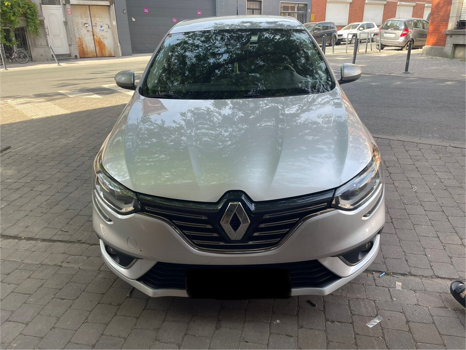 Renault megane 4, Autos, Achat, Boîte manuelle, 5 portes, Essence