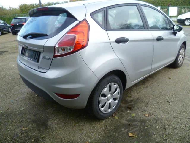 Ford Fiesta 1.2 44kw (bj 2016), Auto's, Stof, Gebruikt, 4 cilinders, Bedrijf