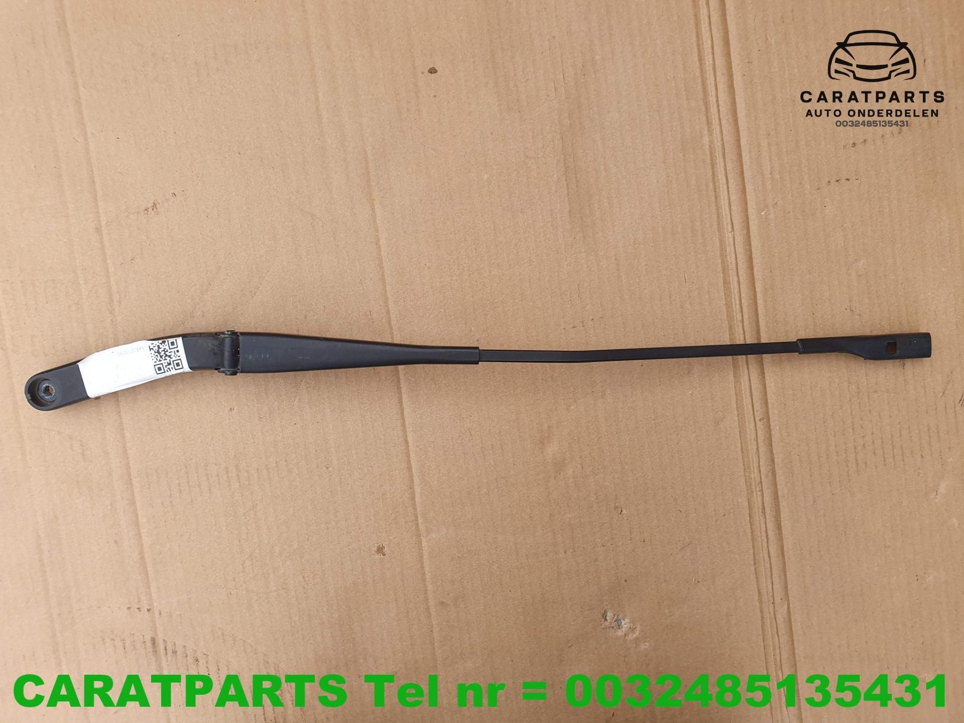 8T1955408B Bras d'essuie-glace A5 Bras d'essuie-glace A5 a5, AUDI AG, Auto-Union-Strasse 1
85045  Ingolstadt, DE, Audi, Utilisé