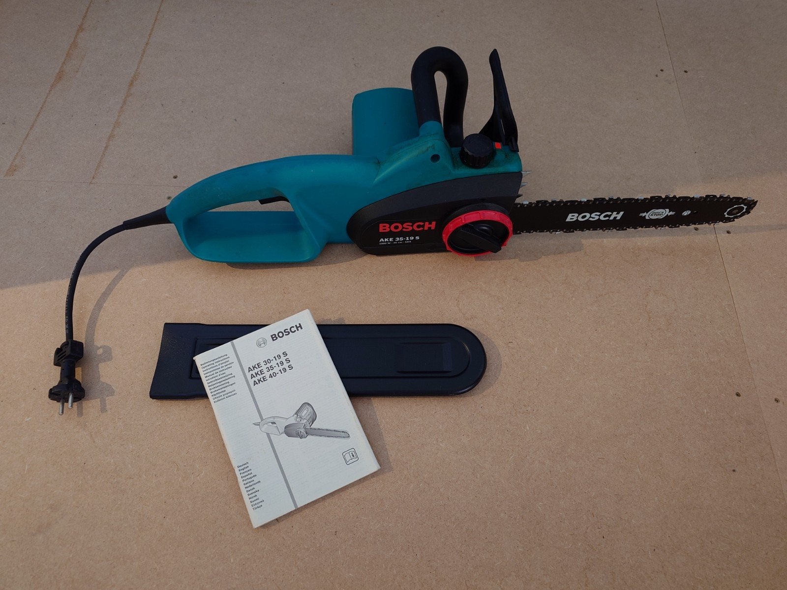 Elektrische kettingzaag Bosch AKE 35-19 S, Tuin en Terras, Ophalen, Zo goed als nieuw, Overige soorten, Bosch
