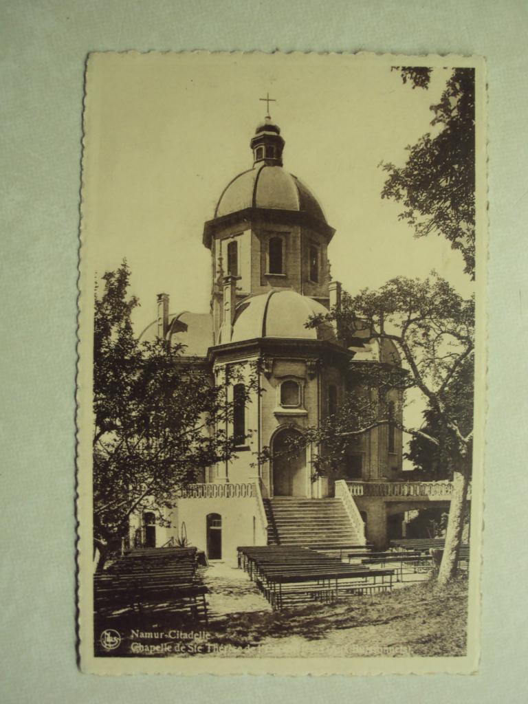 55643 - NAMUR-CITADELLE - CHAPELLE DE STE-THERESE - 2 FOTO'S, Envoi