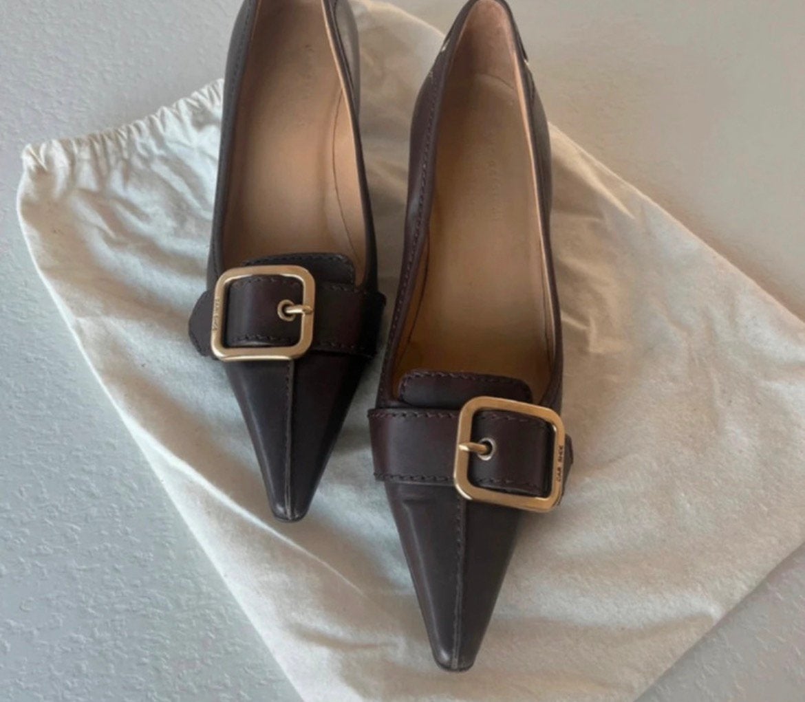 Car Shoe kittenheels prada group, Kleding | Dames, Schoenen, Ophalen of Verzenden, Nieuw, Bruin, Pumps