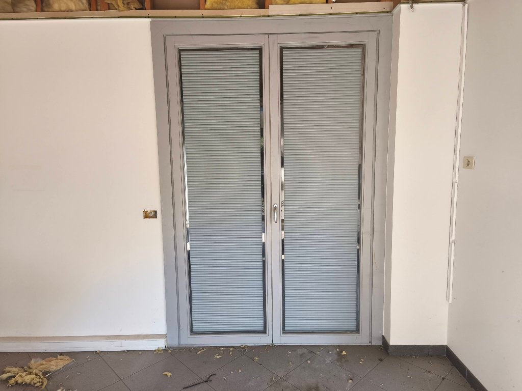 Cadre en bois à double porte 2m40 par 1m50, Bricolage & Construction, Porte intérieure, Enlèvement, Utilisé, Verre