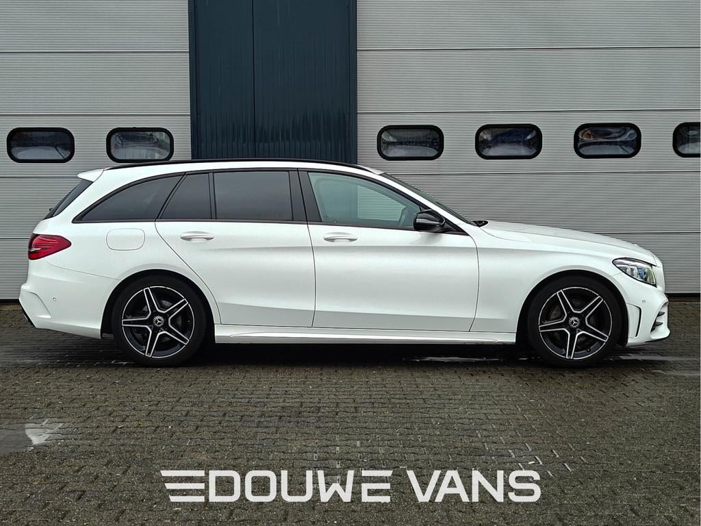 Mercedes-Benz C-Klasse Estate 200 AMG Night Edition Distroni, Auto's, Mercedes-Benz, Automaat, 197 pk, Gebruikt, Zwart