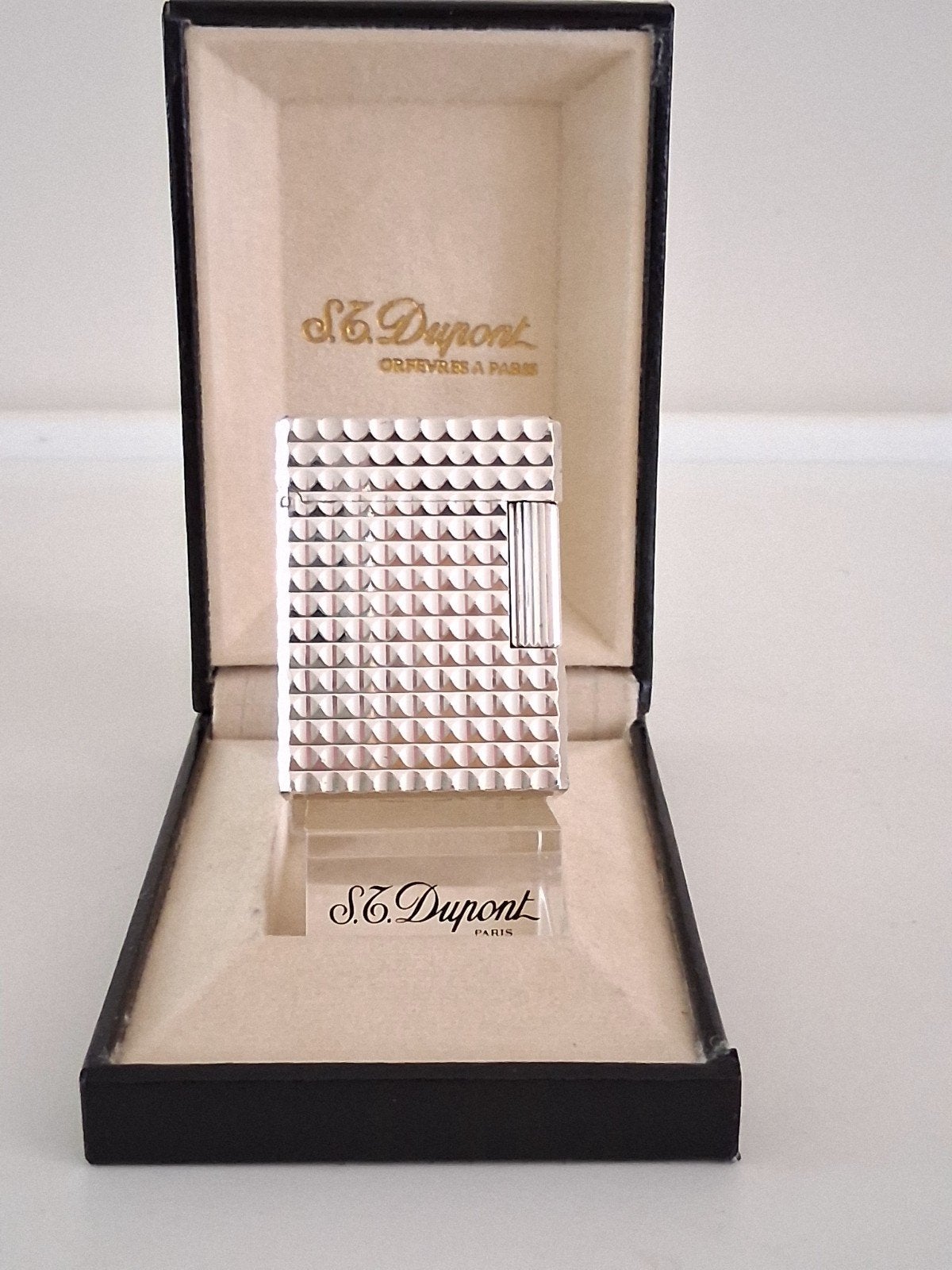Briquet argenté Dupont L1., Collections, Articles de fumeurs, Briquets & Boîtes d'allumettes, Enlèvement ou Envoi, Utilisé, Briquet
