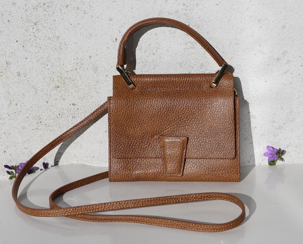 Leuke kleine beige Gianni Chiarini tas, Ophalen of Verzenden, Zo goed als nieuw, Beige