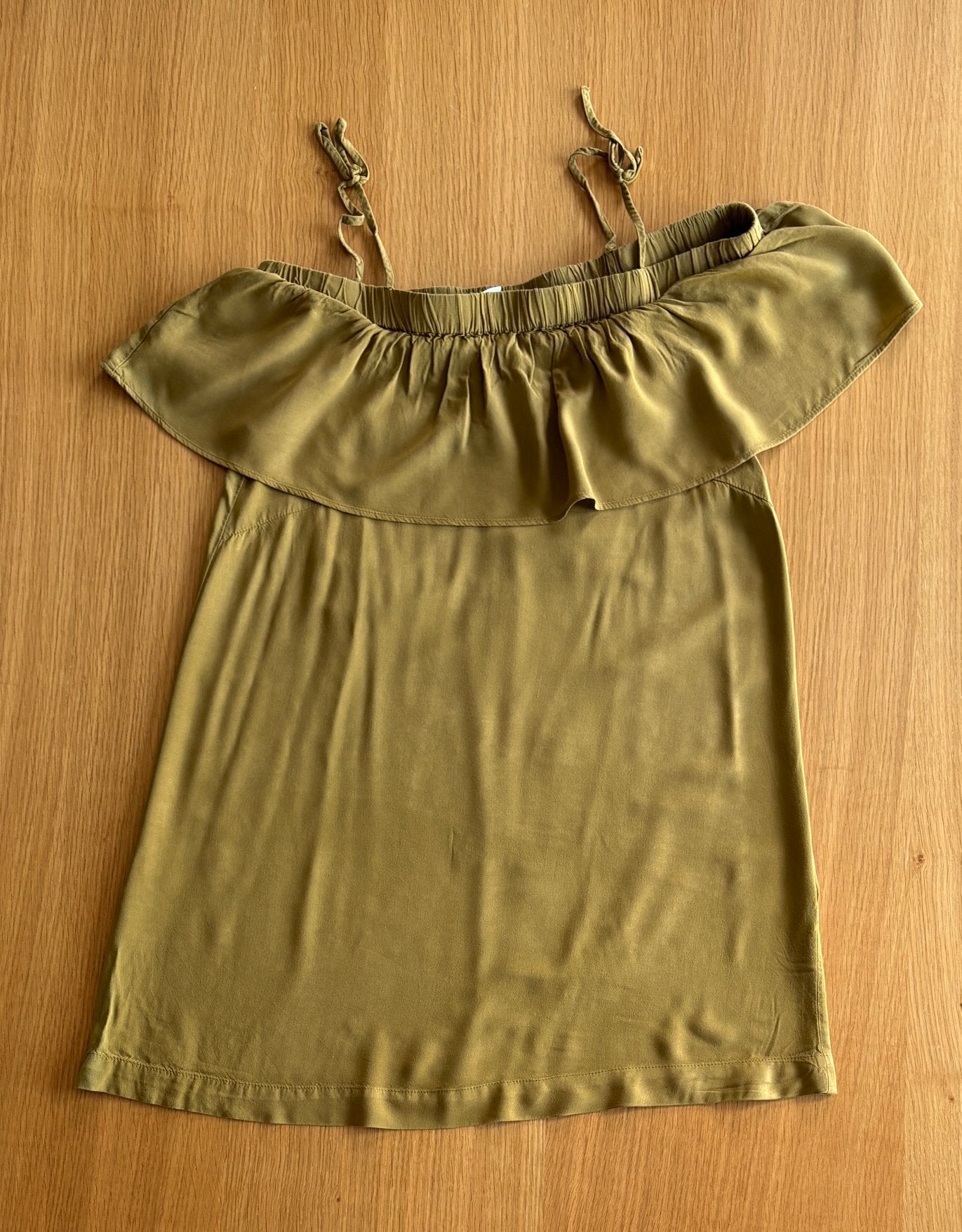 Petite robe d’été légère vert olive / kaki H&M - 38 - 9€, Kleding | Dames, Jurken, Maat 38/40 (M), Ophalen of Verzenden, Zo goed als nieuw