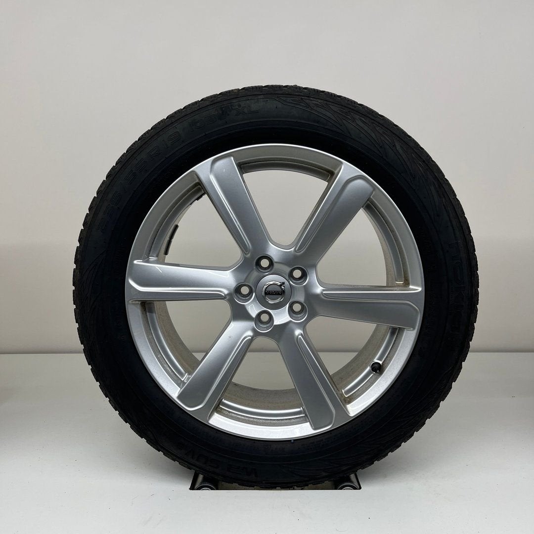 Volvo XC90 - 19 inch - winterbanden, Auto-onderdelen, 19 inch, Gebruikt, Banden en Velgen, 235 mm