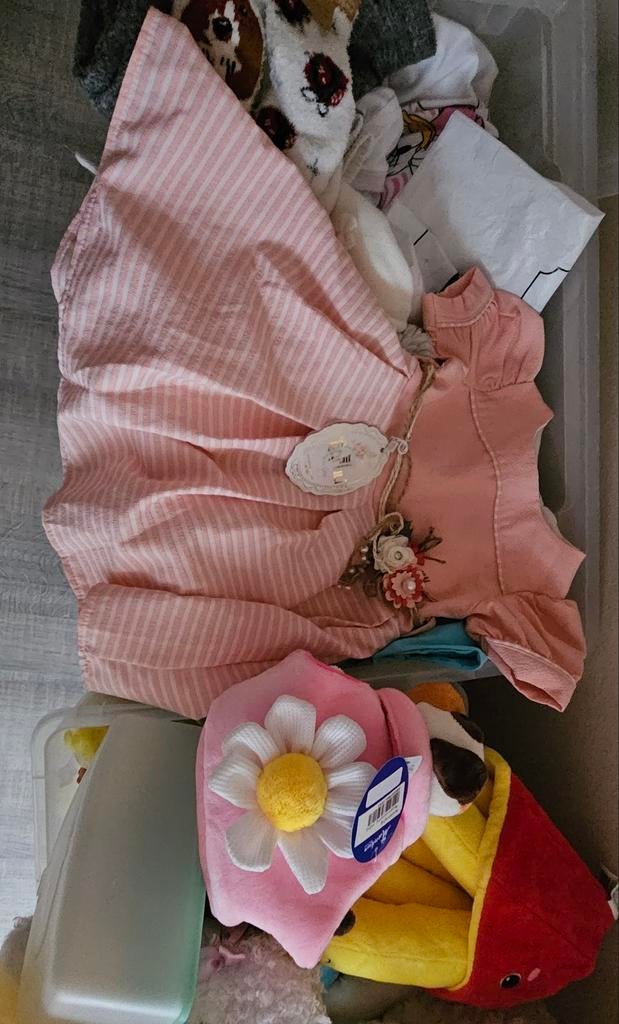 Vetement/jouets/chaussurrs,accesoire bébé neuf et en occasio