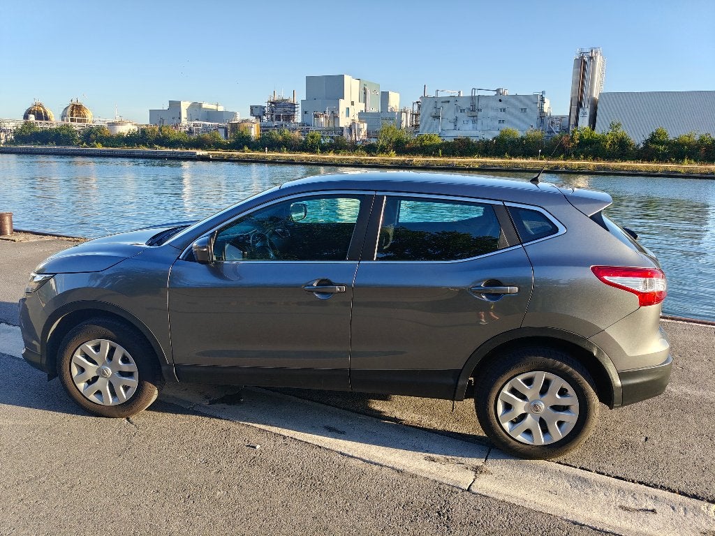 Nissan Qashqai VASTE PRIJS !  Gekeurd voor verkoop, Autos, Nissan, Argent ou Gris, Achat, Boîte manuelle, Entretenue par le concessionnaire