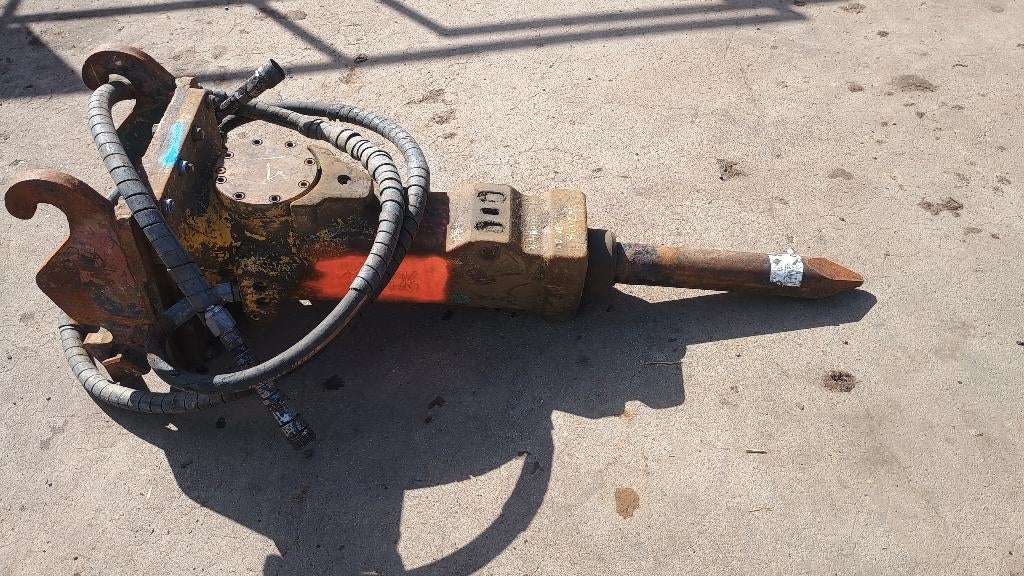 Breekhamer, Bricolage & Construction, Enlèvement
