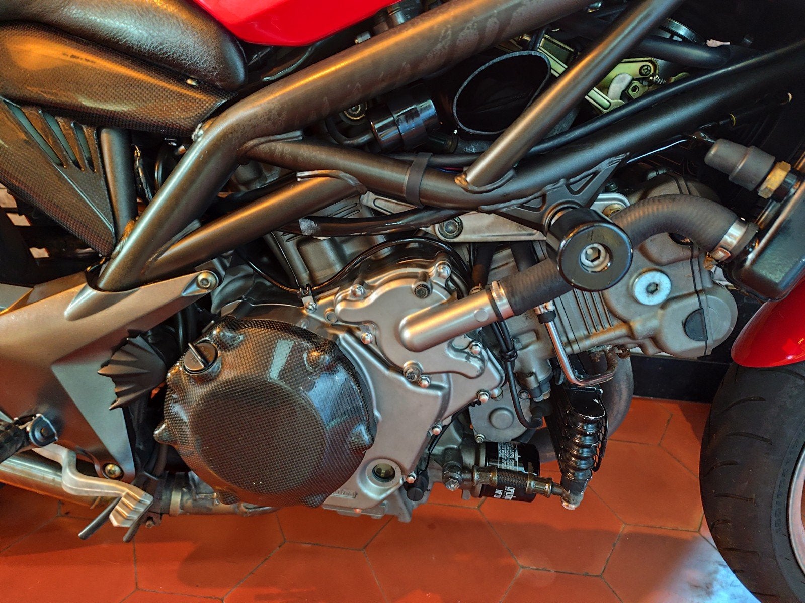 exclusieve cagiva V-raptor 1000cc 300stuks gebouwd, Motos, Particulier
