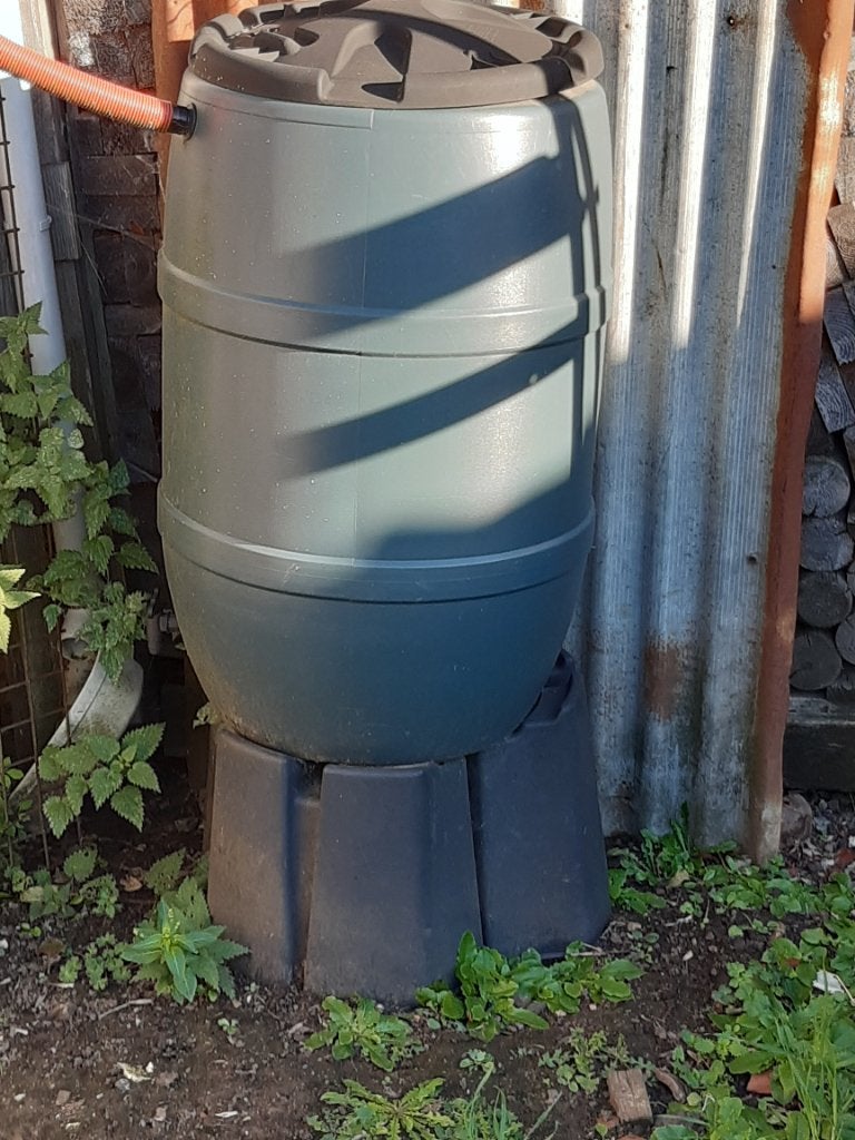 Tonneaux a eau, Enlèvement, Comme neuf