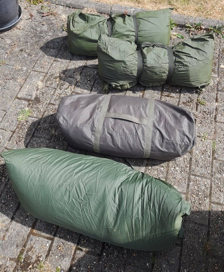 sac de couchage militaire, Enlèvement, Comme neuf