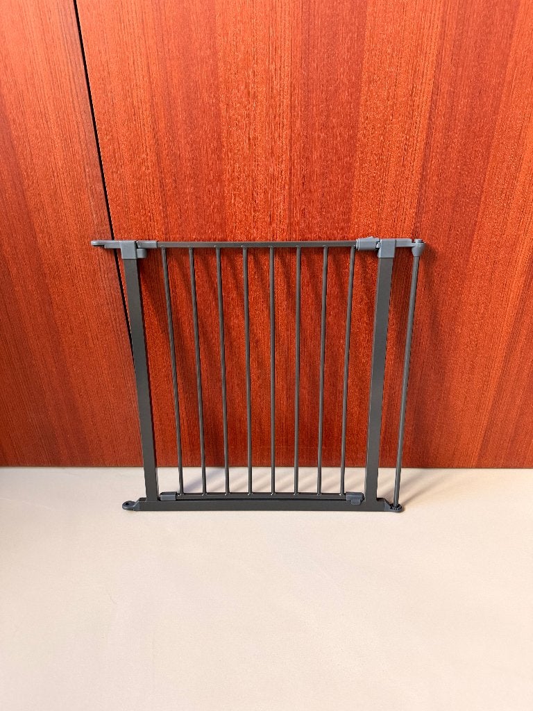 Babydan Deur + Wall mounting kit (zwart), Kinderen en Baby's, Traphekjes, Ophalen, Nieuw, Metaal of IJzer