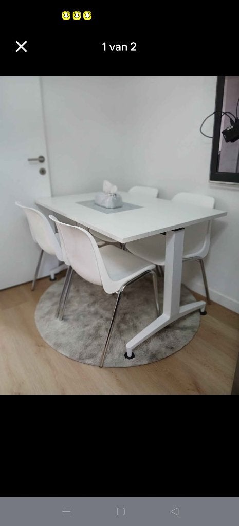 Table et mangeoire durables avec chaises, Neuf, Quatre personnes, 150 à 200 cm, Enlèvement