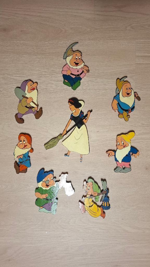 houten figuurtjes, Verzamelen, Ophalen, Zo goed als nieuw