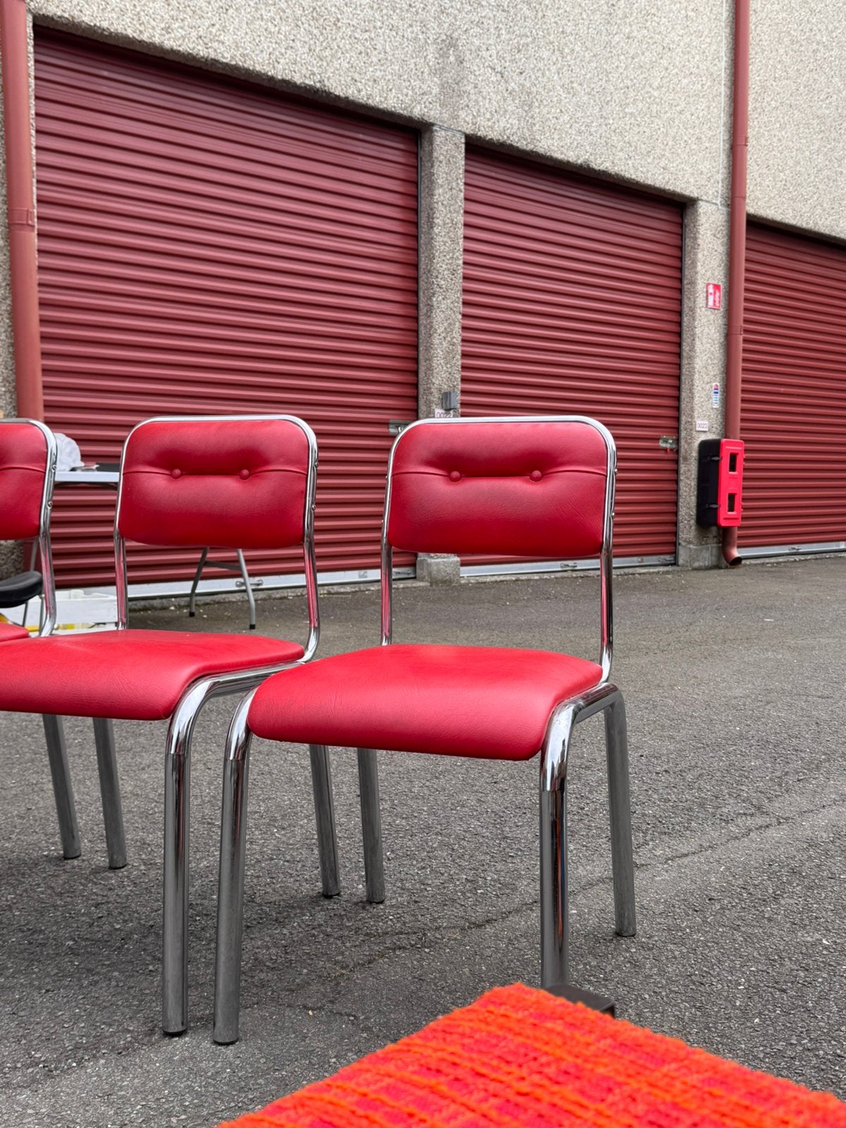 Ensemble de 4 chaises de salle à manger américaines vintage, Enlèvement