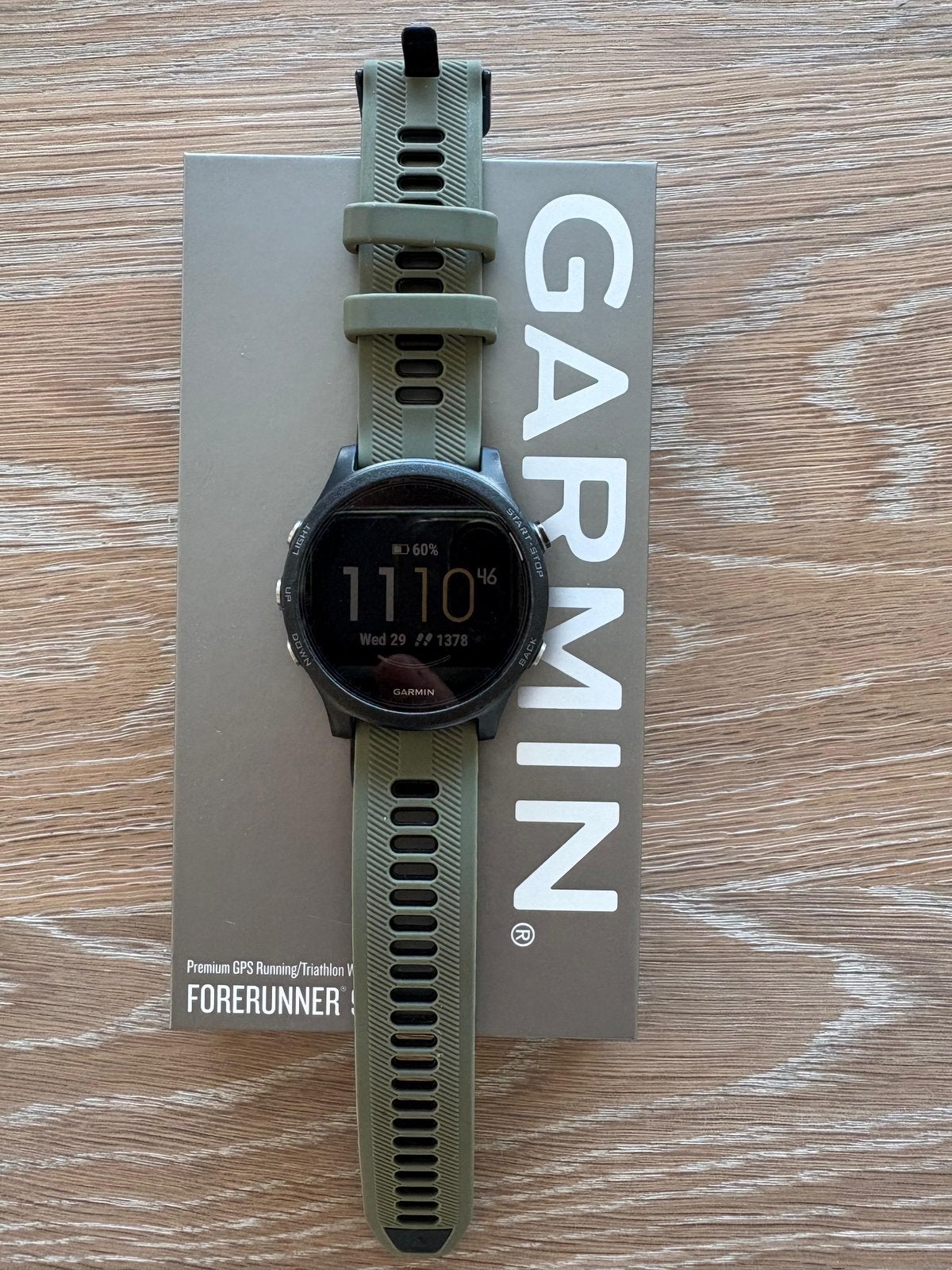 Garmin Forerunner 935 GPS Sporthorloge – Zeer goede staat, Enlèvement, GPS, Comme neuf, Vert