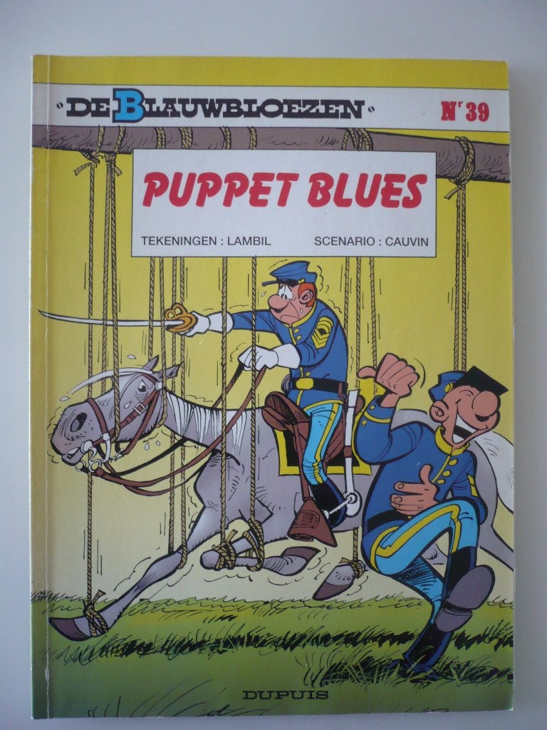 De blauwbloezen (39 Puppet Blues ) eerste druk, Eén stripboek, Ophalen of Verzenden, Cauvin / Lambil, Gelezen