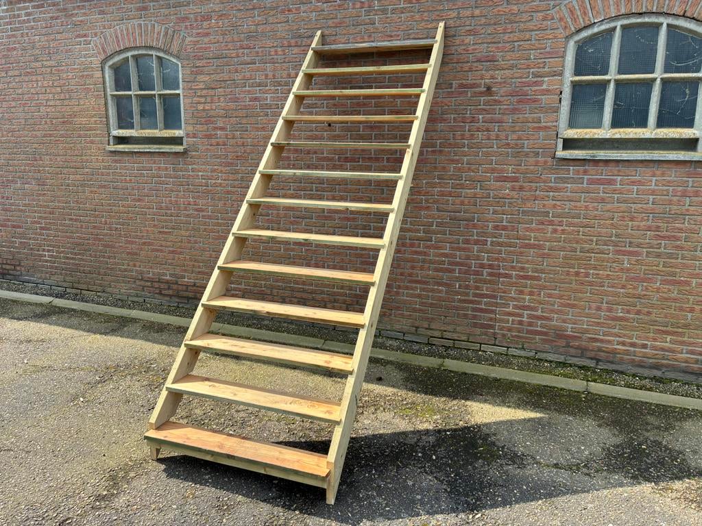 Werf trap, Ophalen, Zo goed als nieuw