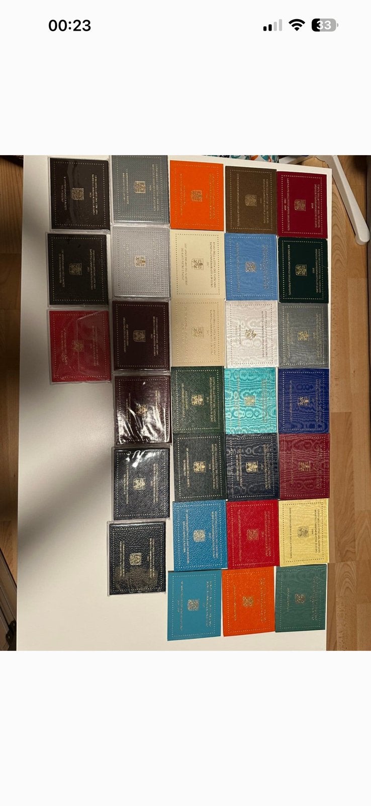 Complete set van 2 eurozegels van het Vaticaan, Postzegels en Munten, Munten | Europa | Euromunten, Ophalen of Verzenden, Vaticaanstad