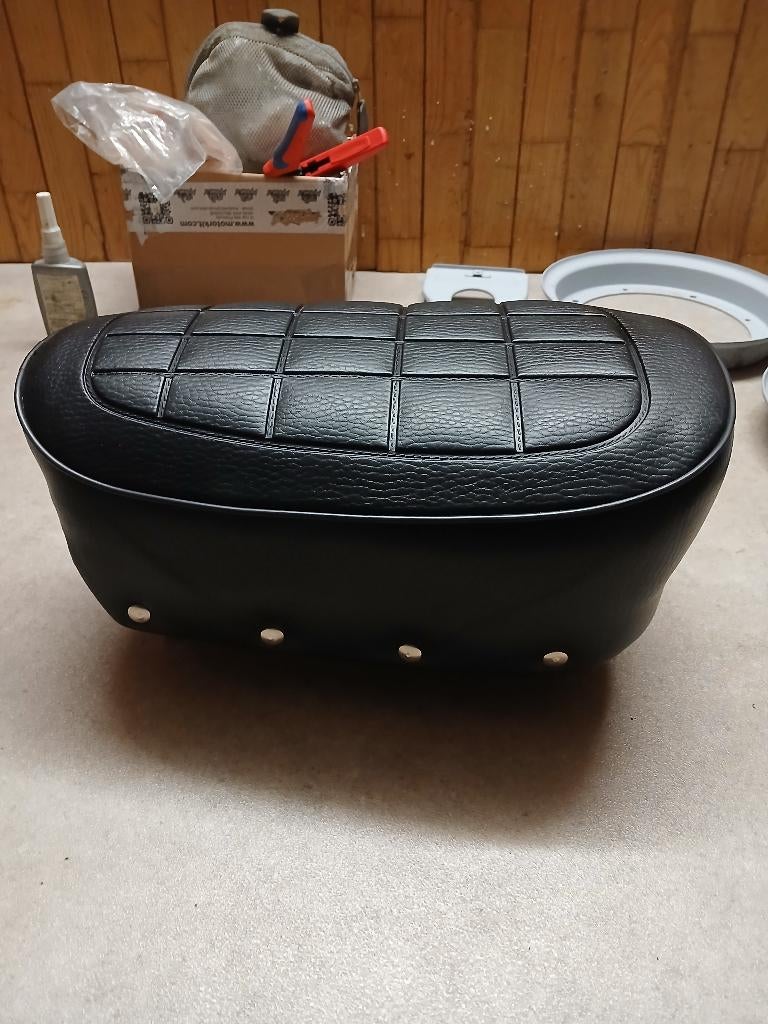 Selle honda z50j z50j1 z50a, Enlèvement ou Envoi, Révisé