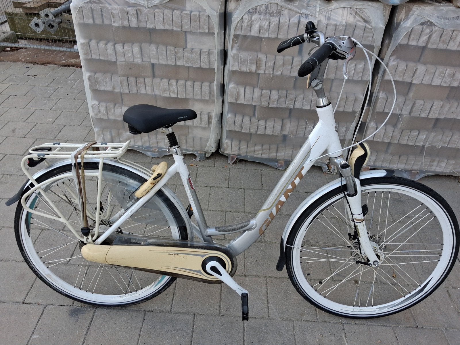 DAMESFIETS GIANT IN ZEER GOEIE STAAT !!, Ophalen, Giant