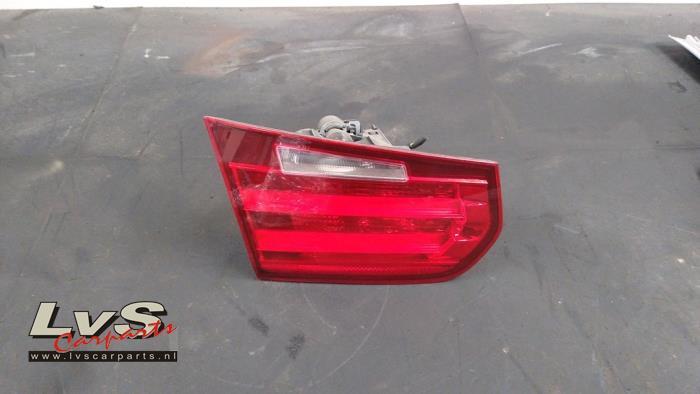 Feu arrière gauche d'un BMW 3-Serie, Autos : Pièces & Accessoires, -, 3 mois de garantie, Utilisé, -