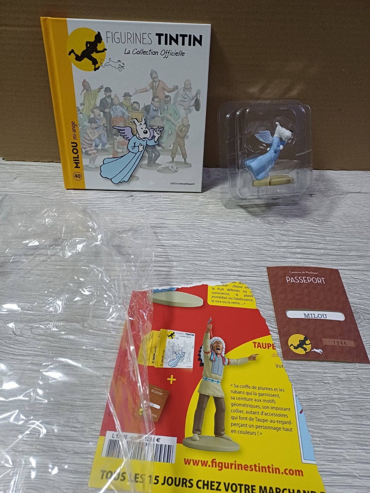 Figurine Milou mi ange 40 Tintin, Enlèvement ou Envoi, Tintin, Comme neuf, Statue ou Figurine