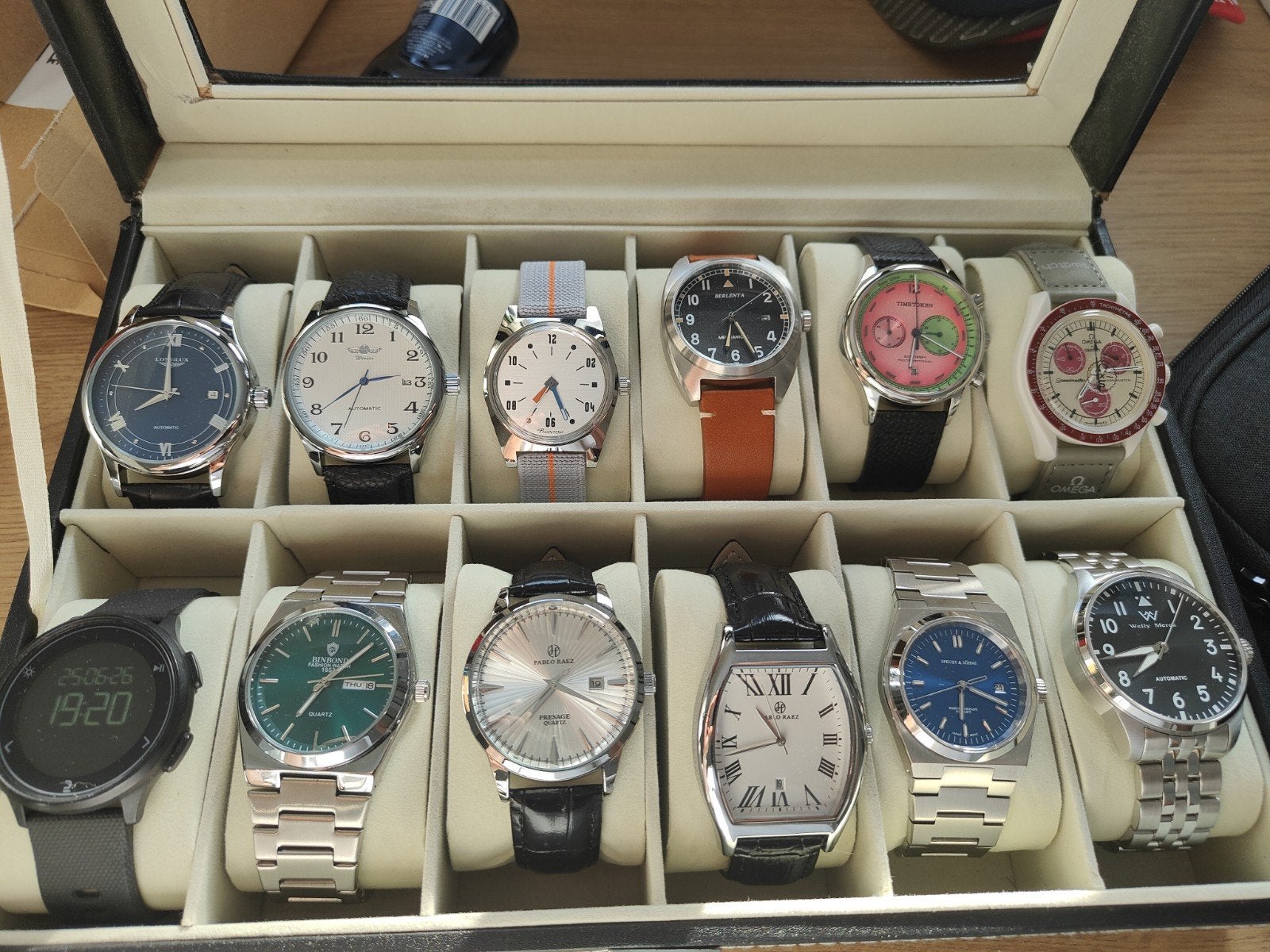 Montre digitale/quartz/mécanique /automatique/ chrono, Handtassen en Accessoires, Horloges | Heren, Overige merken, Leer, Staal