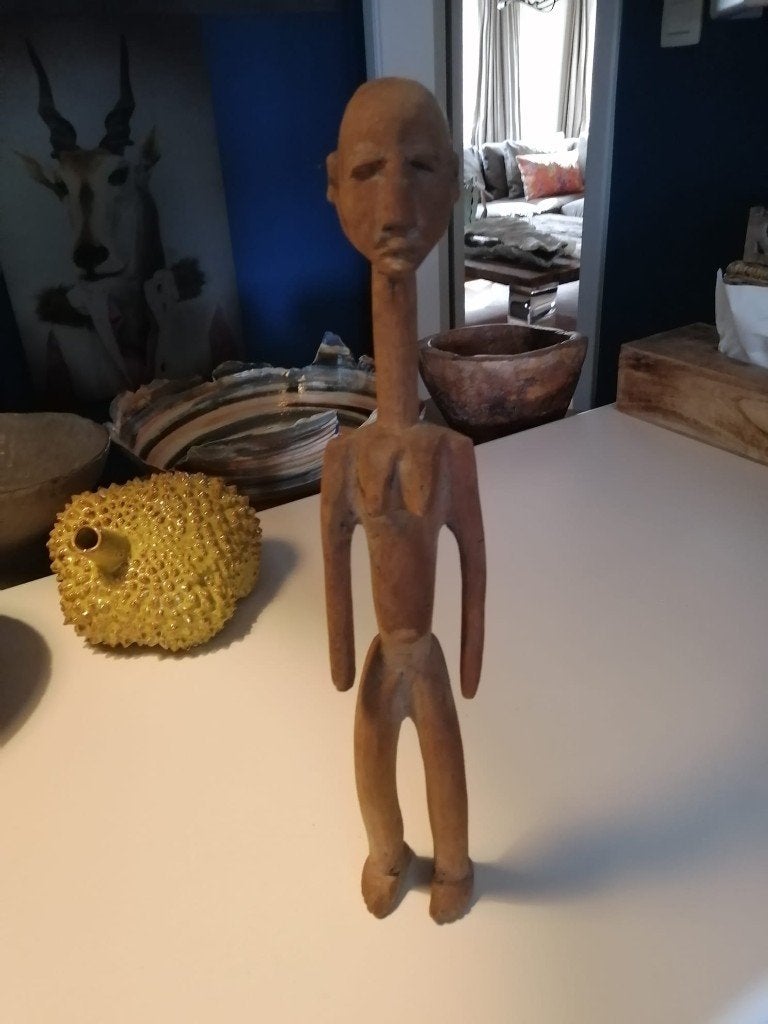 Afrikaans houten beeld, Ophalen, Beeld