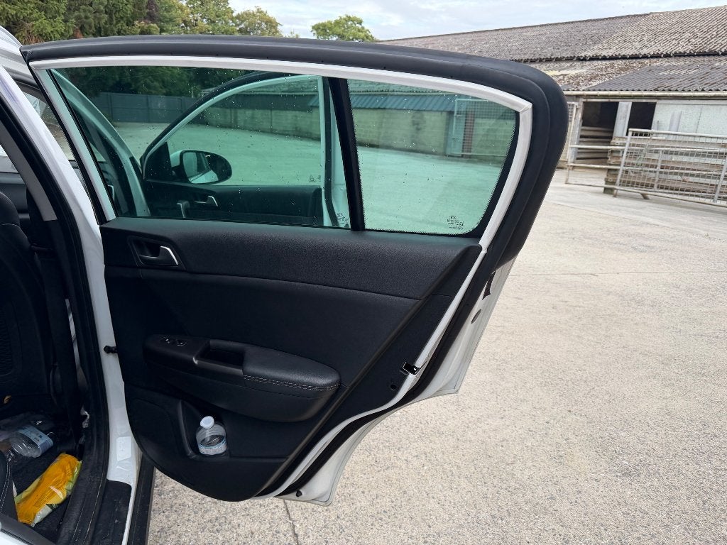 KIA Sportage 2020, Autos, Volkswagen, Achat, Boîte manuelle, Noir, 5 portes