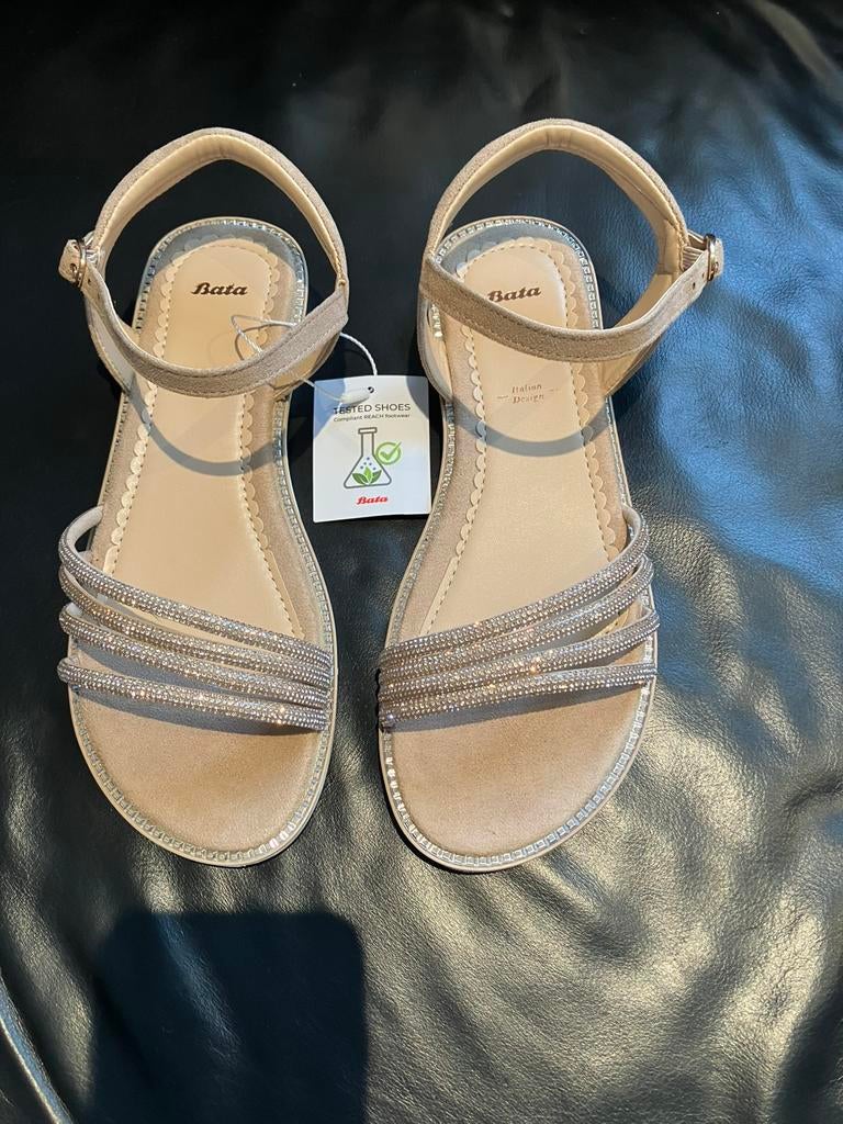 Magnifiques sandales fille (37) BATA - neuves avec etiquette, Enlèvement, Comme neuf, Fille