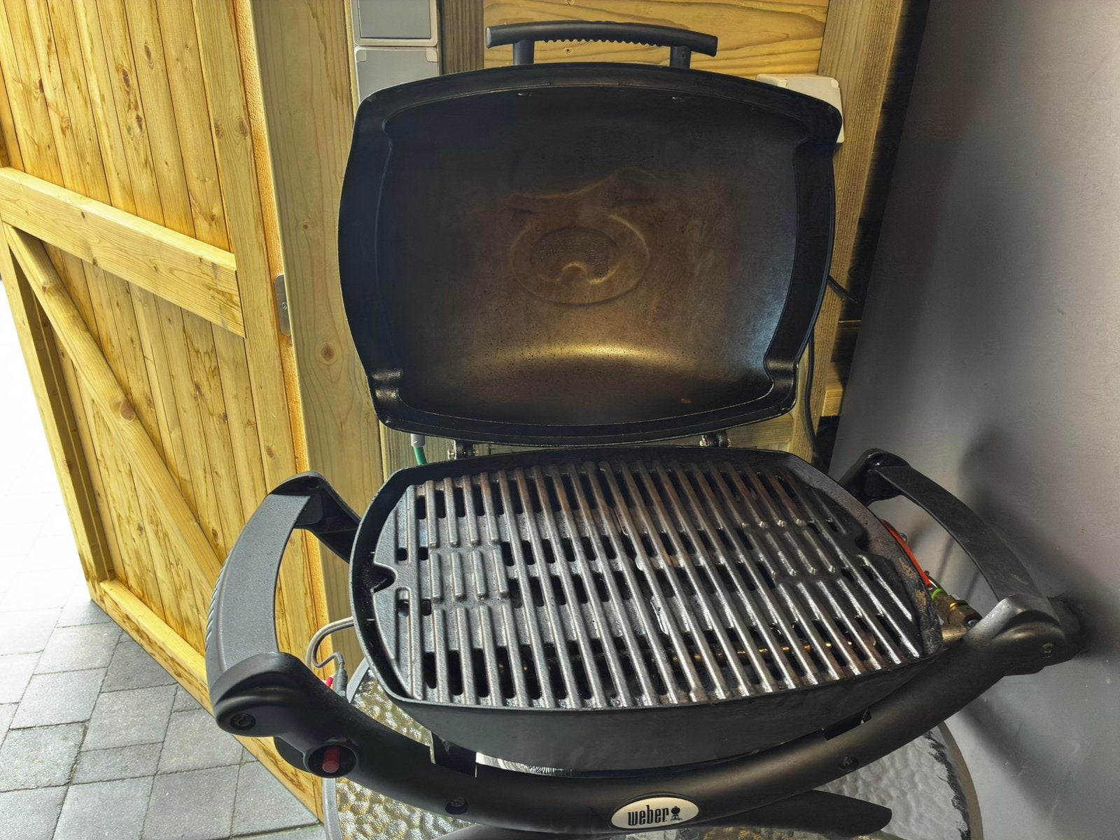Weber Q1000, Tuin en Terras, Ophalen, Zo goed als nieuw