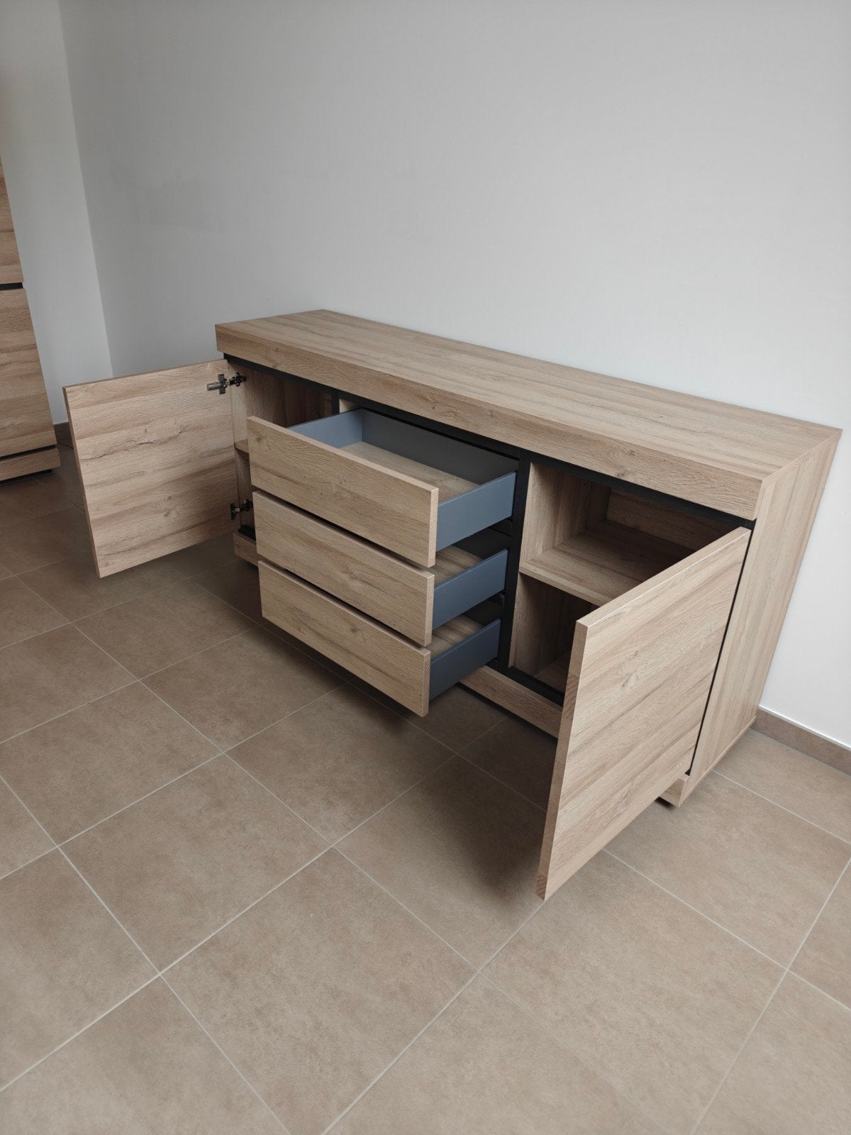 Stoelen + barkast + dressoir, Huis en Inrichting, Ophalen