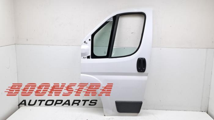 Portière 2portes gauche d'un Fiat Ducato (549), Autos : Pièces & Accessoires, Carrosserie & Tôlerie, Porte, Fiat, Utilisé, 3 mois de garantie