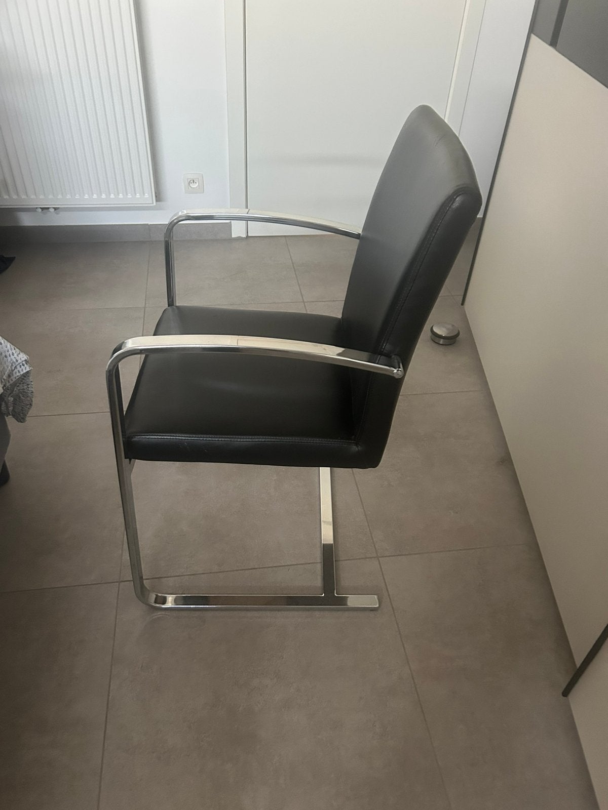 Zwarte stoelen, Huis en Inrichting, Ophalen, Gebruikt