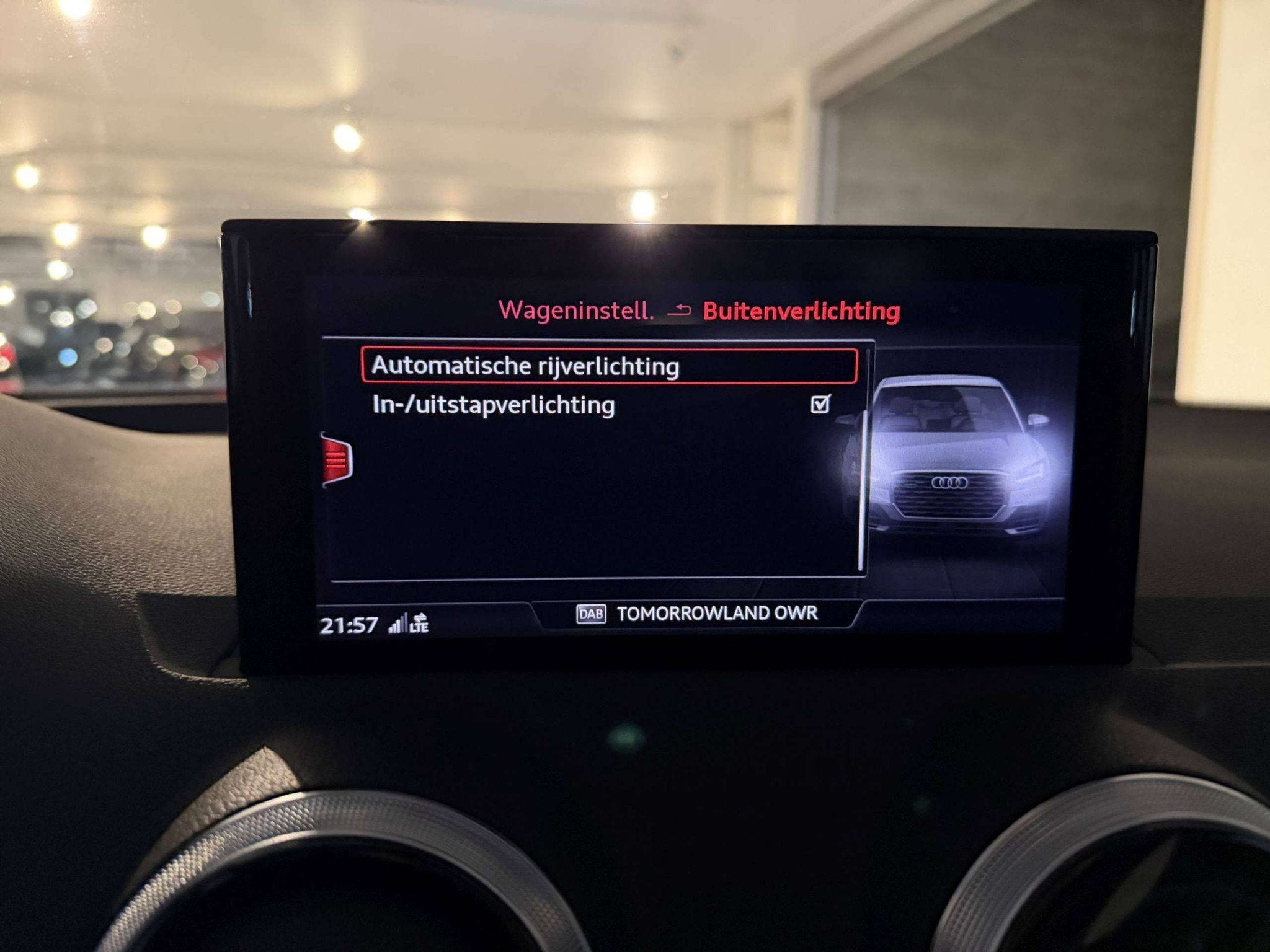 Audi Q2 35TFSI 150PK S-TRONIC * PANO * LEDER * S-LINE * NAVI, Autos, Cuir, 116 g/km, Achat, Noir