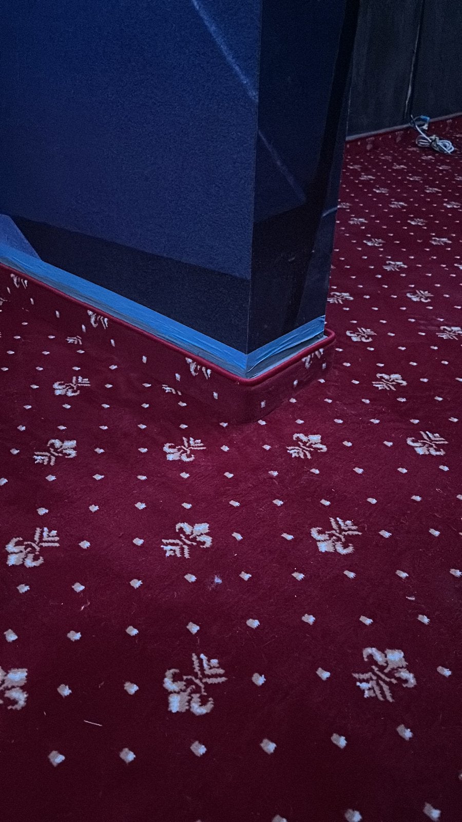 pose de moquette, Enlèvement, Comme neuf