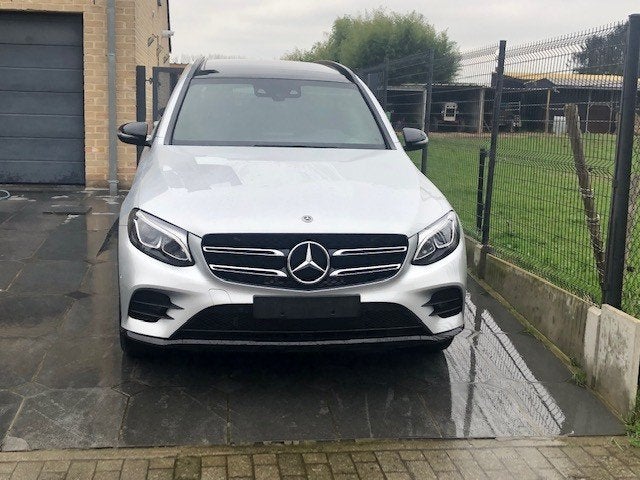 Mercedes Glc 220d * Pack AMG * Seulement 11964 km ! ! !, Autos, Cuir, Argent ou Gris, Achat, Euro 6