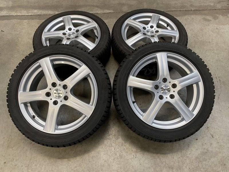 17  inch ENZO winterset volkswagen Golf / Audi A3 225 45 17, Autos : Pièces & Accessoires, Pneus et Jantes, -, 17 pouces, Utilisé