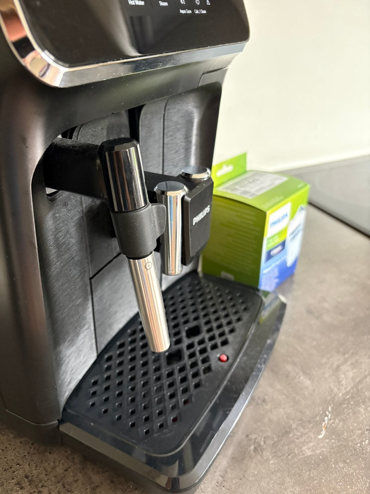 Philips 2200 series goed werkende staat, Ophalen, Gebruikt, Espresso apparaat, 2 tot 4 kopjes