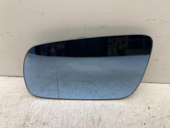 Spiegelglas links van een Volkswagen Golf, Gebruikt, -, Volkswagen, -