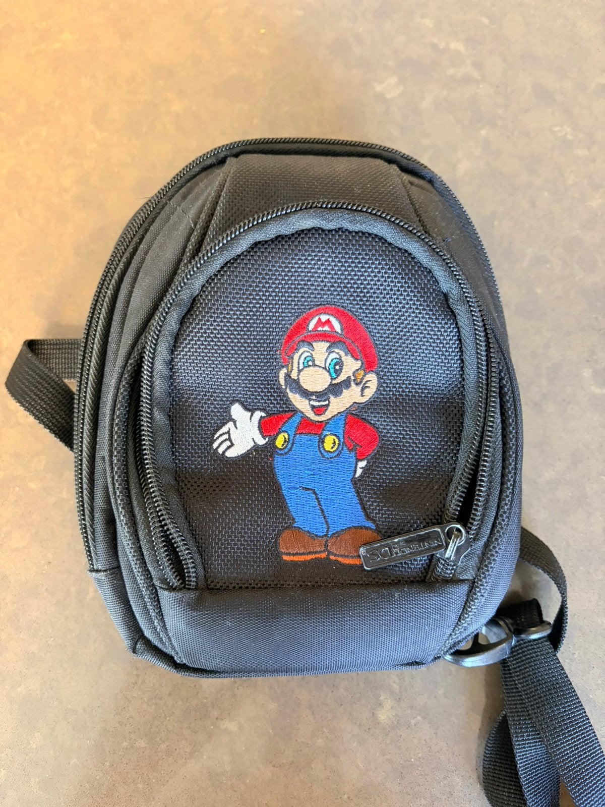 Nintendo Super Mario DS opbergtasje, Consoles de jeu & Jeux vidéo, Consoles de jeu | Nintendo Portables | Accessoires, Enlèvement ou Envoi